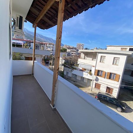 Gjirokastër Novs Apartment3 מראה חיצוני תמונה
