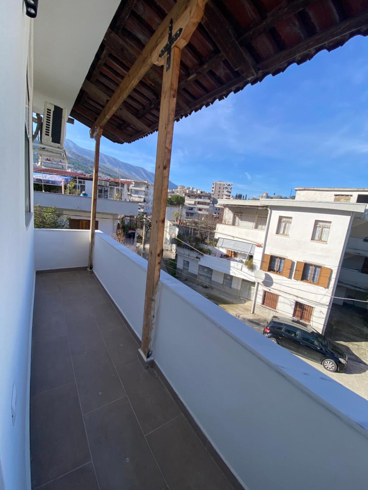 Gjirokastër Novs Apartment3 מראה חיצוני תמונה